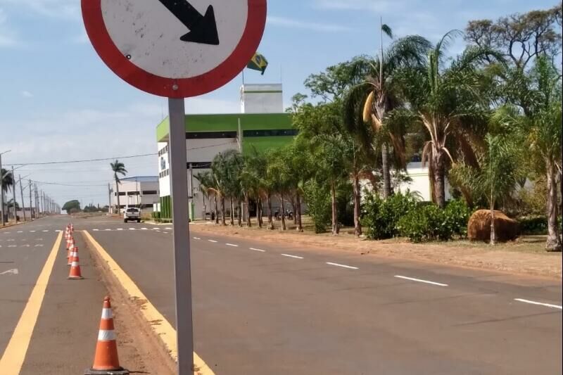Imagem de compartilhamento para o artigo Chapadão do Sul celebra a conclusão da obra de extensão da Avenida Vinte e Dois da MS Todo dia